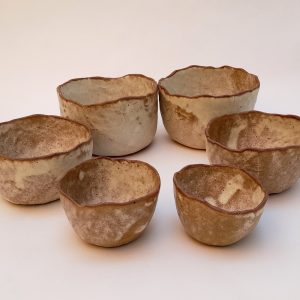 Juego de 6 pocillos blancos encajables