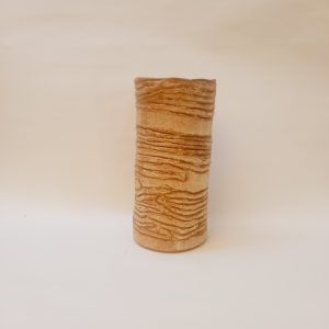 Florero beige con trama